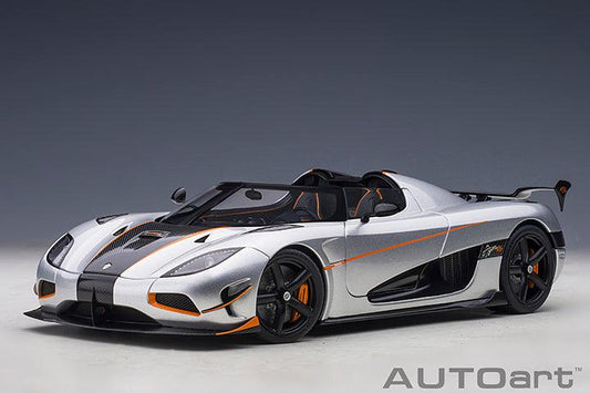 79024 Koenigsegg Agera RS (Moon Silver / Carbon with Orange Accents) 1:18 - ModelCarHQ